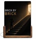 Beleuchteter Glasaufsteller BRICK BY BRICK